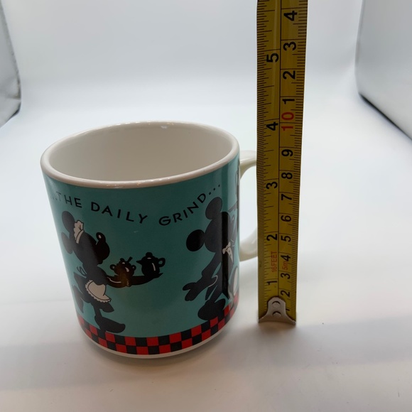 Gibson Disney Mickey & Minnie Mouse 'The Daily Grind' Ceramic Coffee Mug - Picture 14 of 14